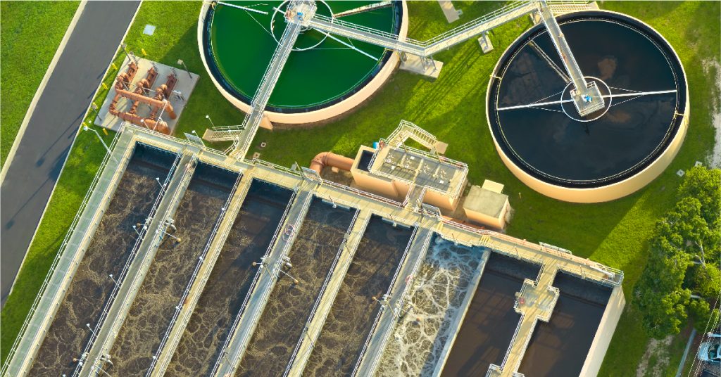 difference between primary and secondary sewage treatment