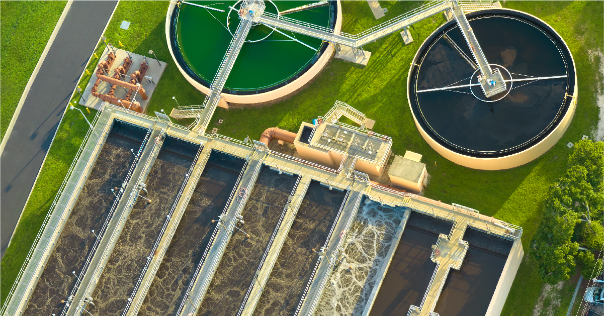 difference between primary and secondary sewage treatment